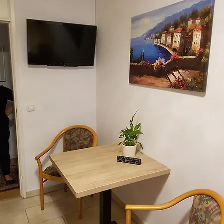 Giesing Konukevi 3*