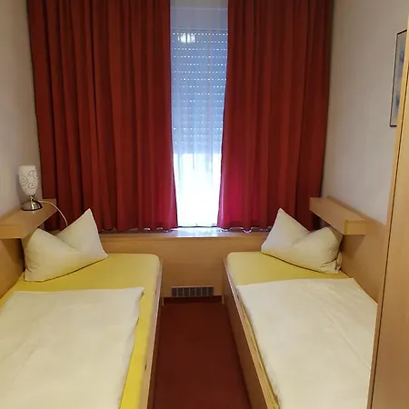 Giesing 3* Münih