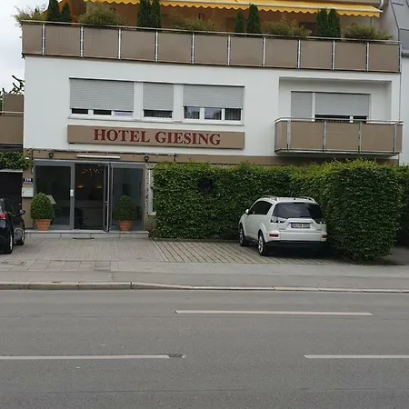 Giesing 3*